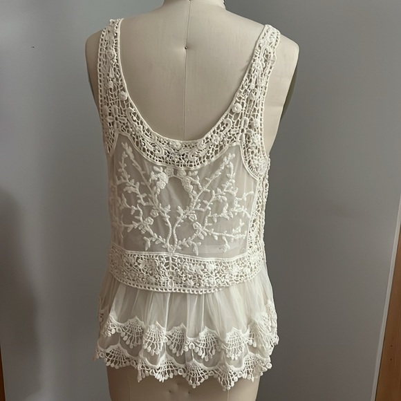 Express Crochet Top - Picture 6 of 7